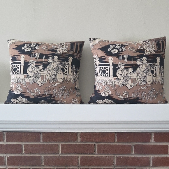 Vintage Chinoiserie Design Oriental Pillow Set - Picture 3 of 7